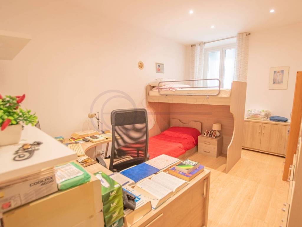 Appartamento a Trieste in Via Antonio Stoppani, 5 - Foto 2