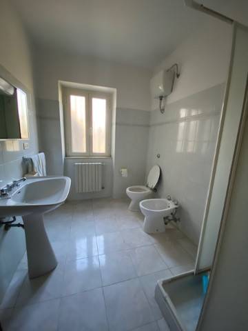 Appartamento a Cervaro in Via Noceromana - Foto 5