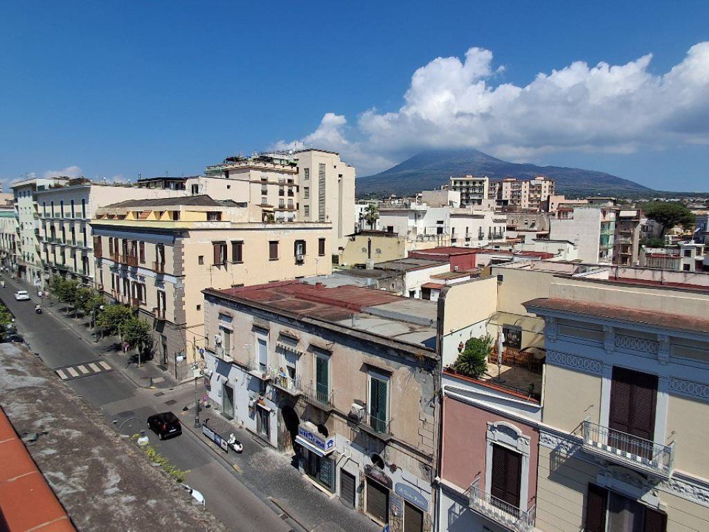 Appartamento a Torre annunziata in Corso Umberto I, 127 - Foto 3