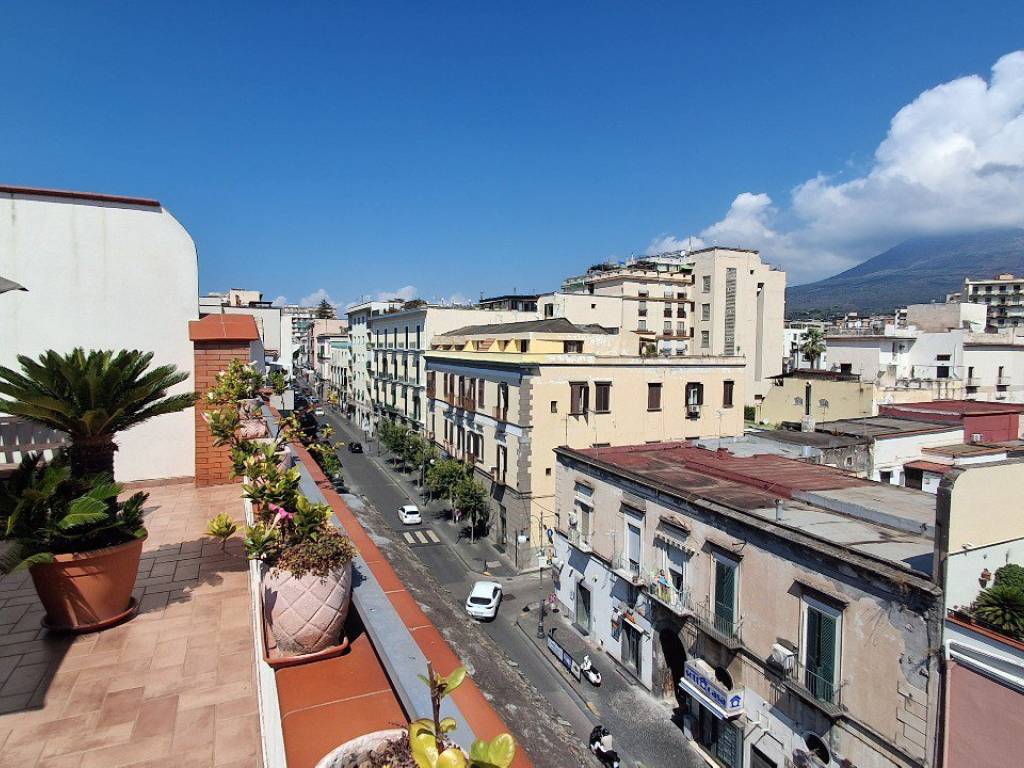 Appartamento a Torre annunziata in Corso Umberto I, 127 - Foto 4