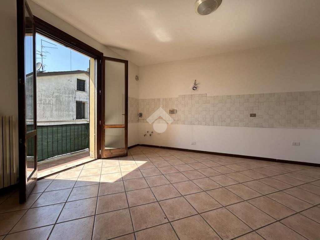 Appartamento a Gonzaga in Strada Comunale Zocca, 28 - Foto 3