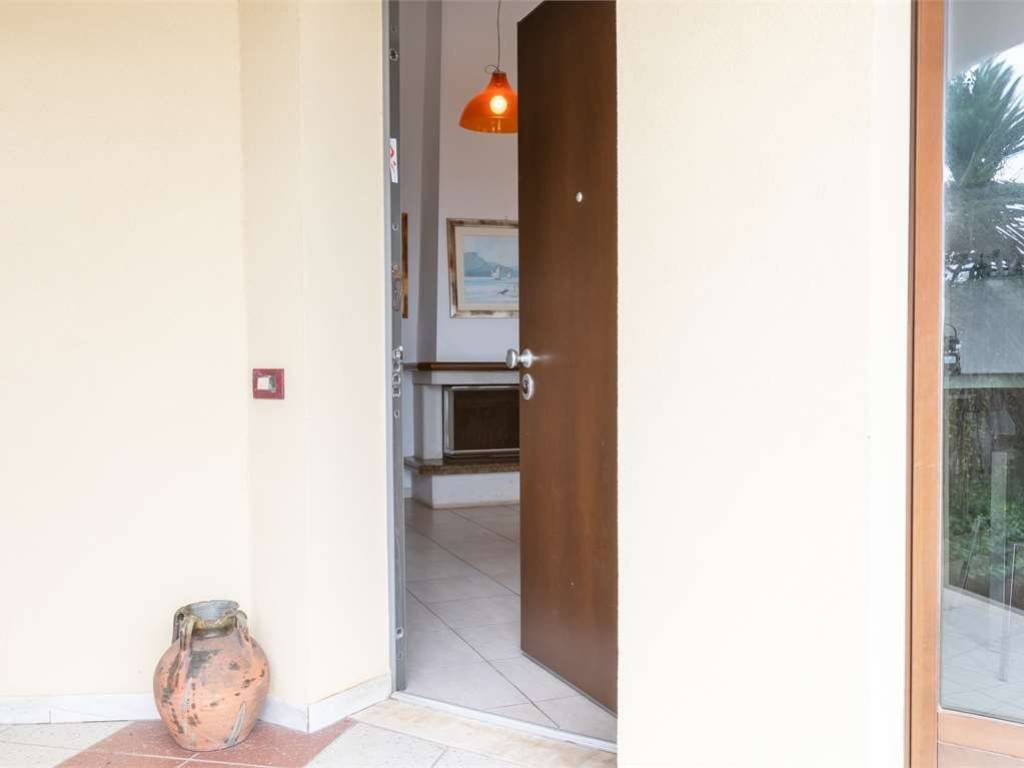 Villa a Capoterra in via degli Aironi - Foto 3