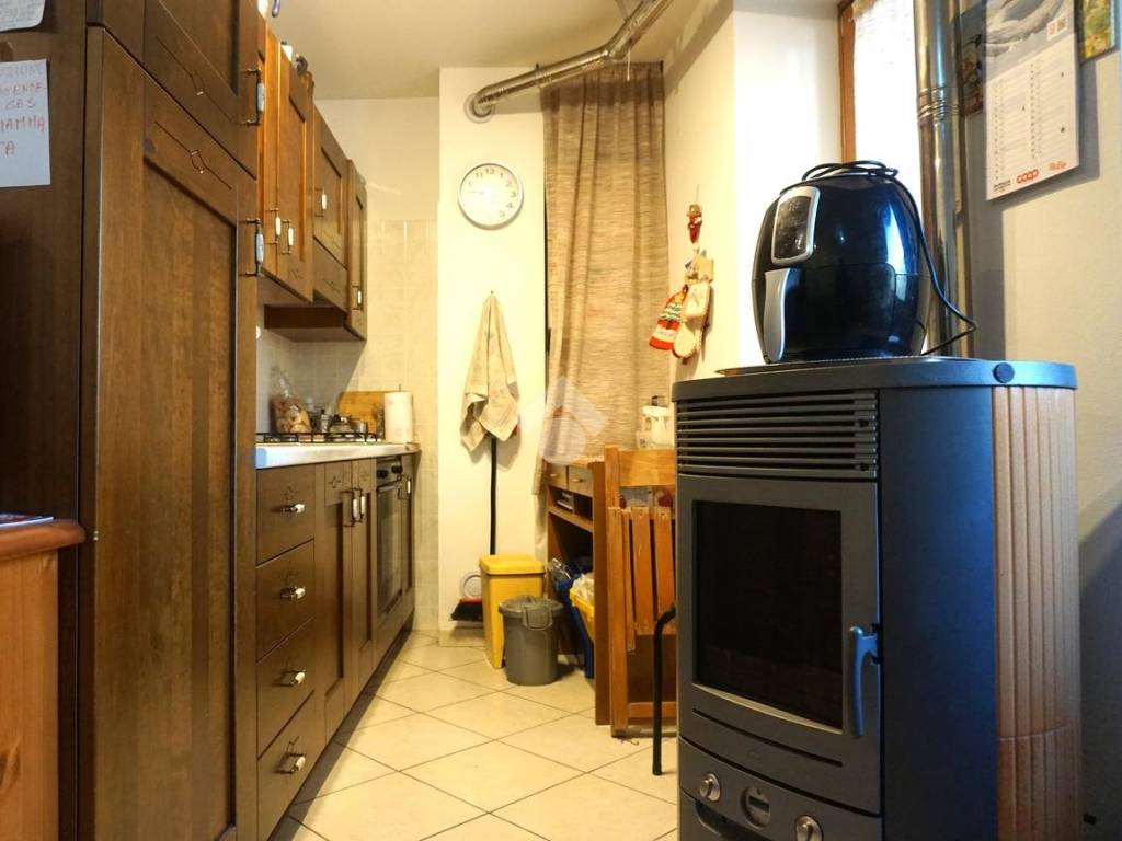 Appartamento a Cavedago in Via Zeni, 7 - Foto 3