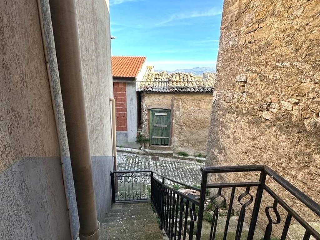 Casa indipendente a Contessa entellina in Via Candia, 21 - Foto 5