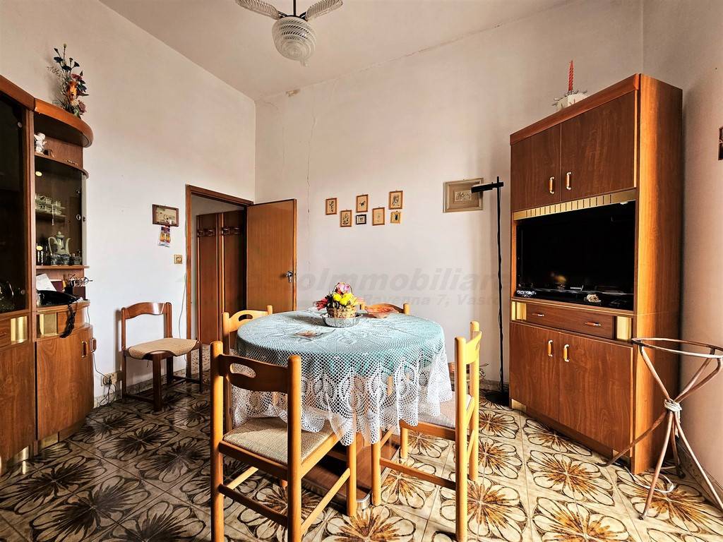 Casa indipendente a Montecilfone in Piazza Cairoli, 11 - Foto 3