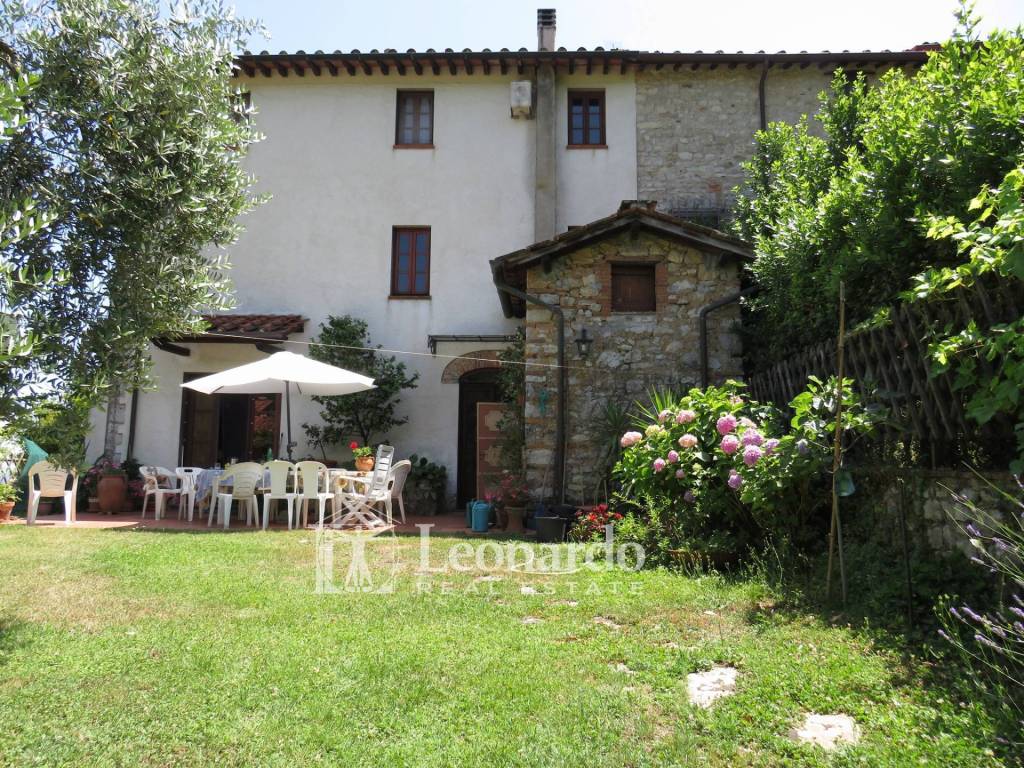Casa indipendente a Lucca in Via di Spazzavento Prima - Foto 2