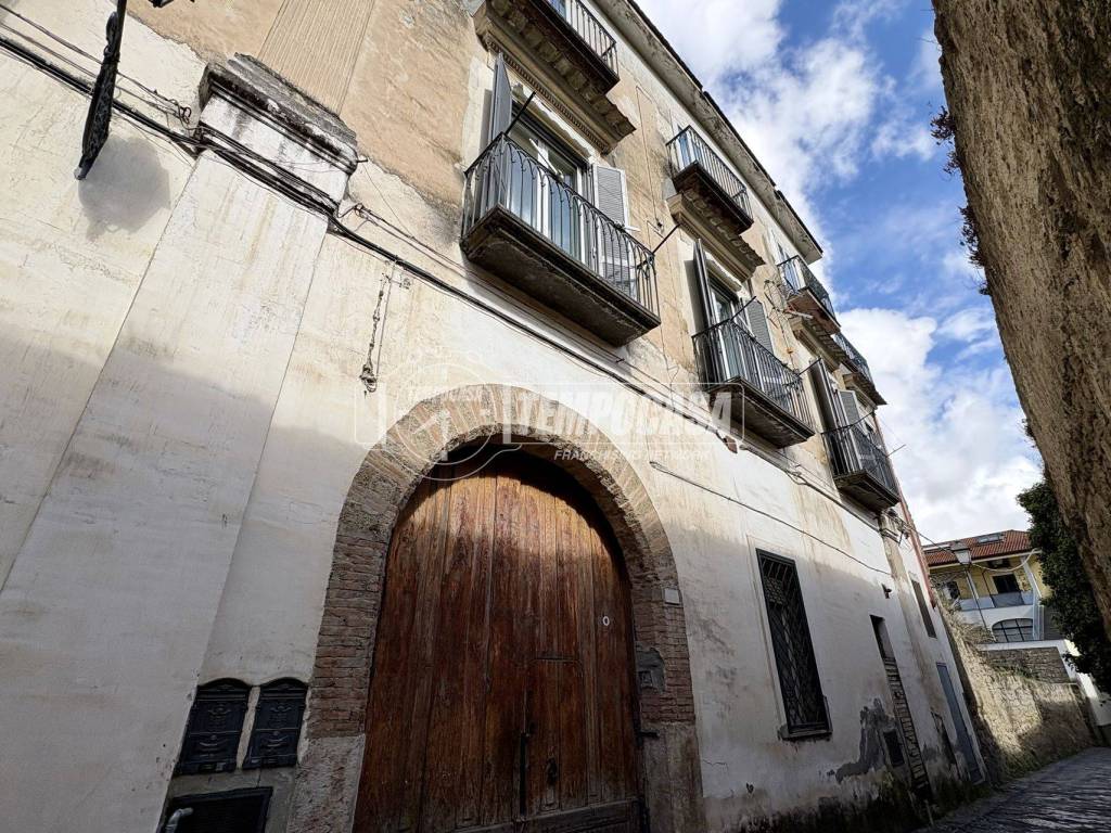 Appartamento a Aversa in Via Rainulfo Drengot 100 - Foto 2