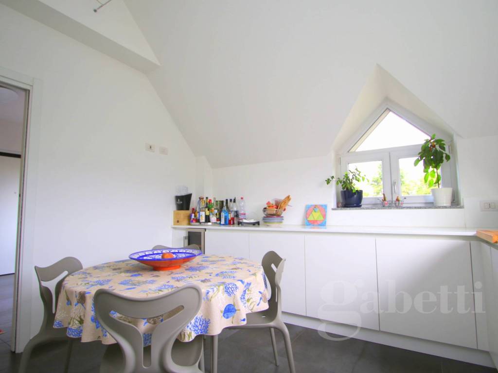 Attico / mansarda a Busto arsizio in Piazzale Volontari della Libertà, 1 - Foto 4