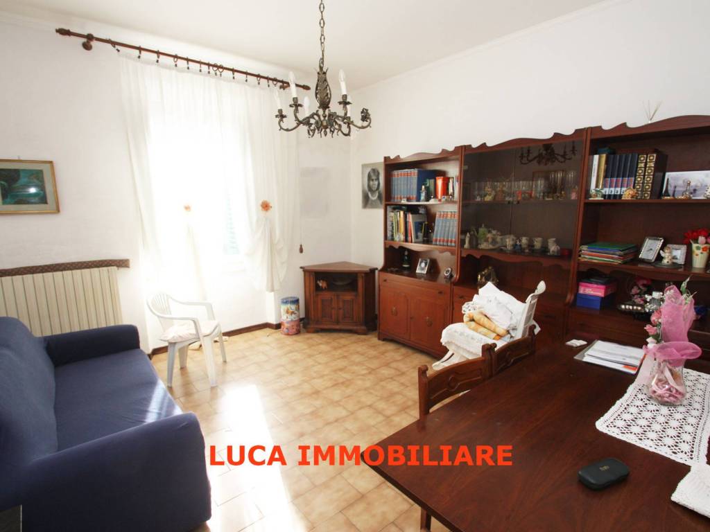 Casa indipendente a Buggiano in Strada Provinciale Colligiana, 10 - Foto 2