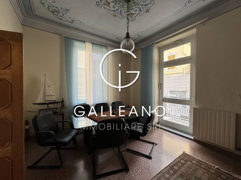 Palazzo / stabile a Varazze in Via Villa Grande, 1 - Foto 4