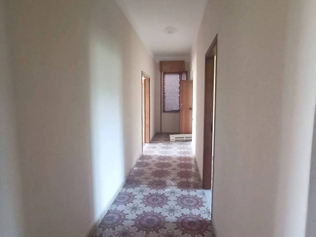Appartamento a Maddaloni in Via Colle Puoti - Foto 5