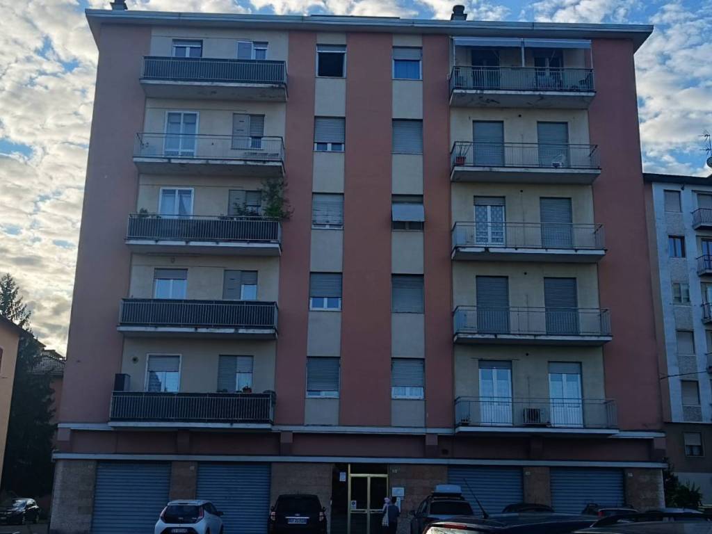 Appartamento a Arquata scrivia in Largo Giuseppe Mazzini, 25 - Foto 2