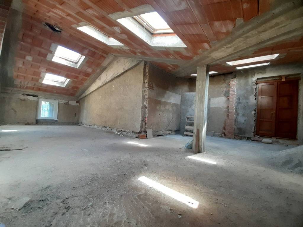 Appartamento a Lomazzo in Via dei Pravelli - Foto 1