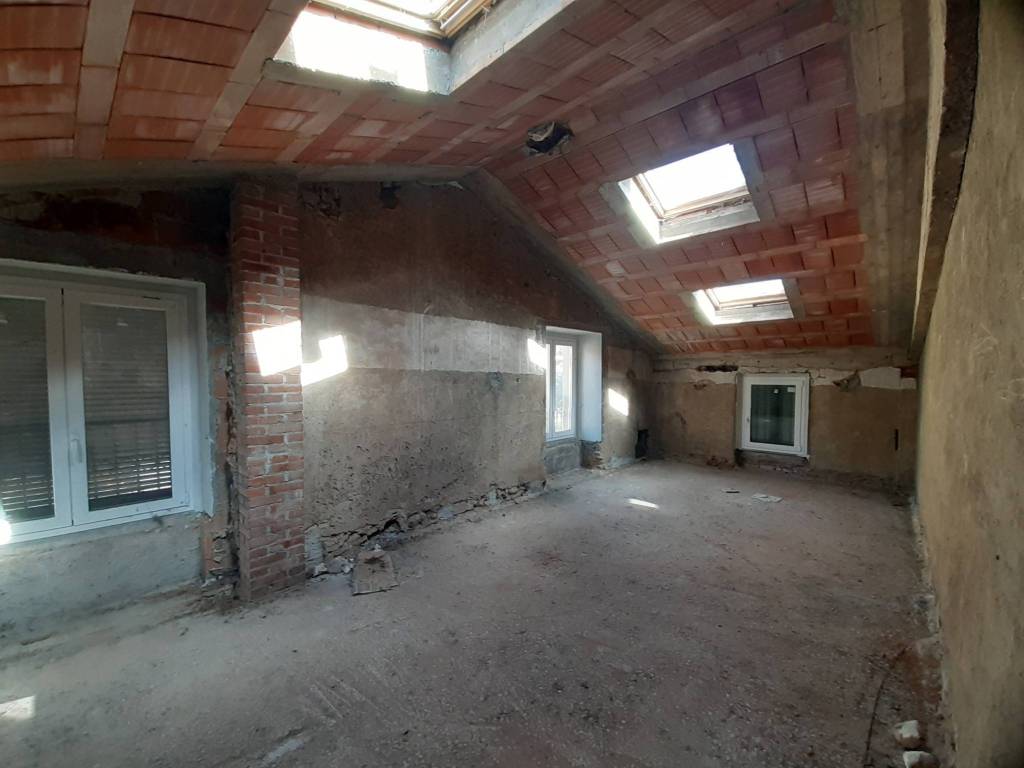 Appartamento a Lomazzo in Via dei Pravelli - Foto 2