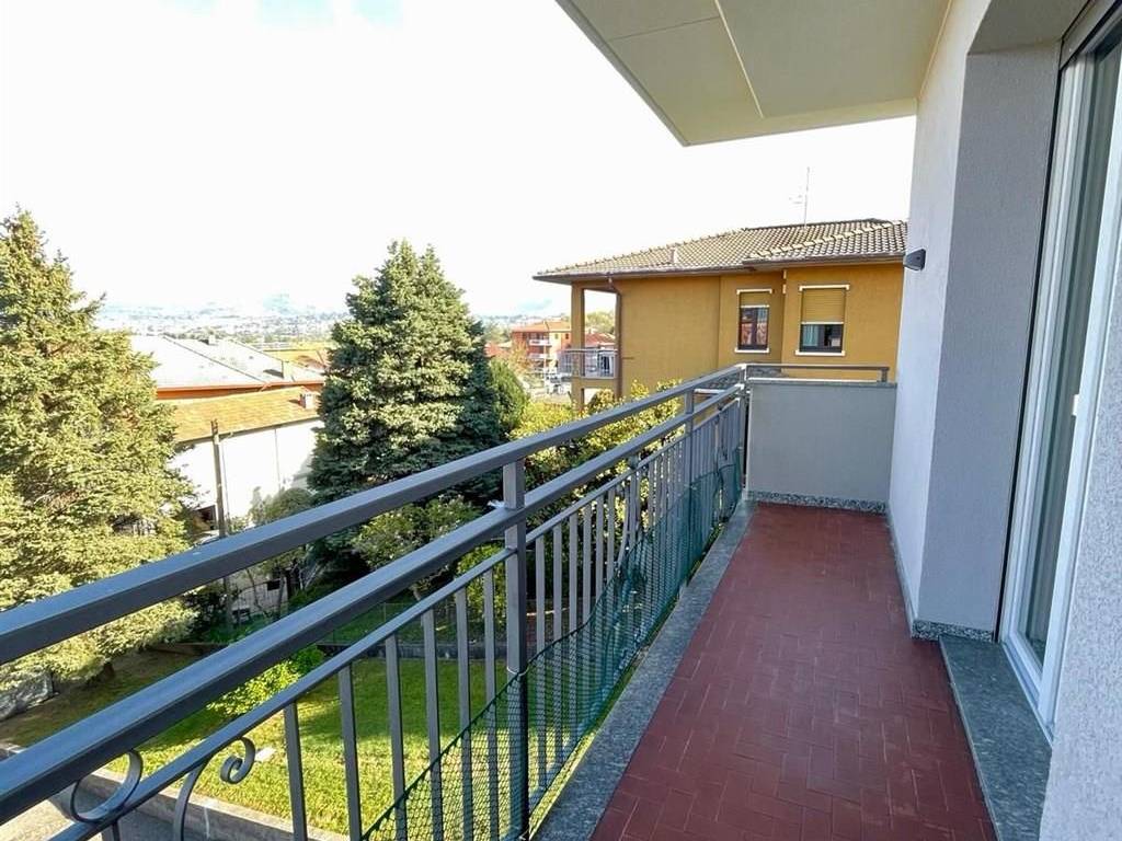 Appartamento a Azzate in via PIave - Foto 2