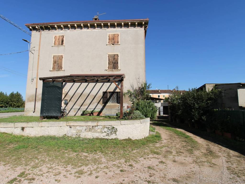 Casa indipendente a Caldiero in Via Gombion - Foto 2