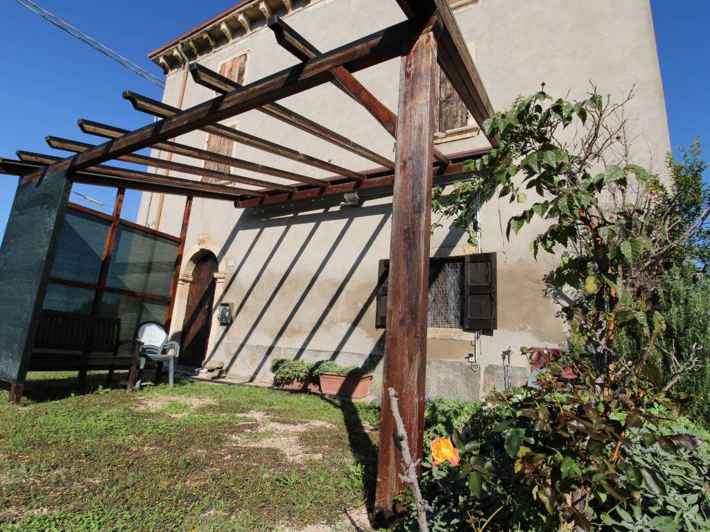 Casa indipendente a Caldiero in Via Gombion - Foto 5