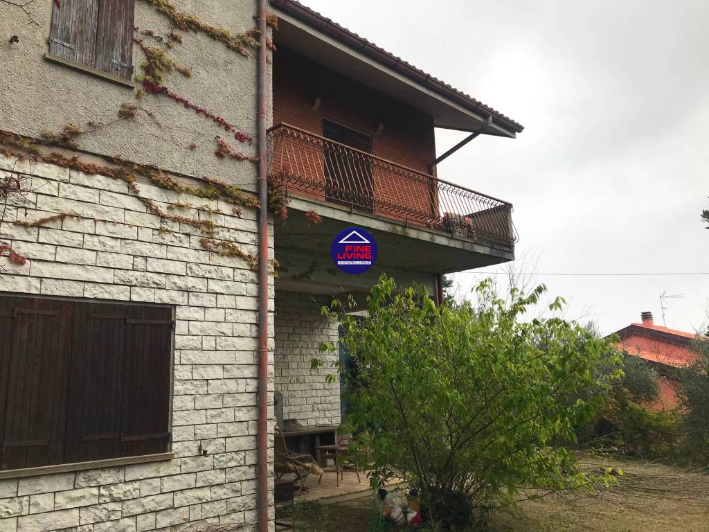 Villa a Mombaroccio in Via Pontaccio - Foto 4