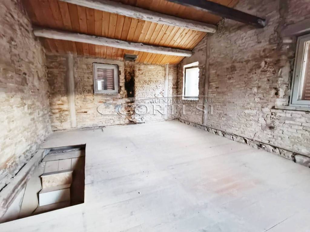 Appartamento a Trecastelli - Foto 4