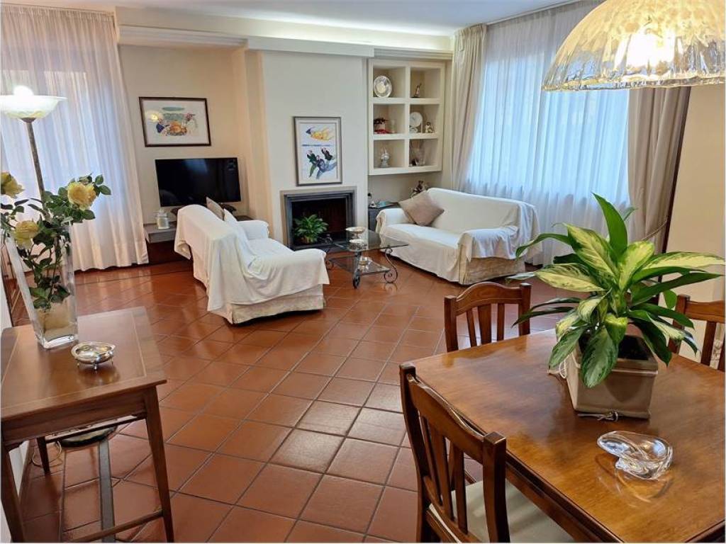 Villa a Montecatini-terme - Foto 2