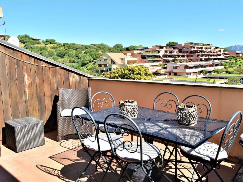 Appartamento a Arzachena in Strada Provinciale Arzachena-Porto Cervo - Foto 3