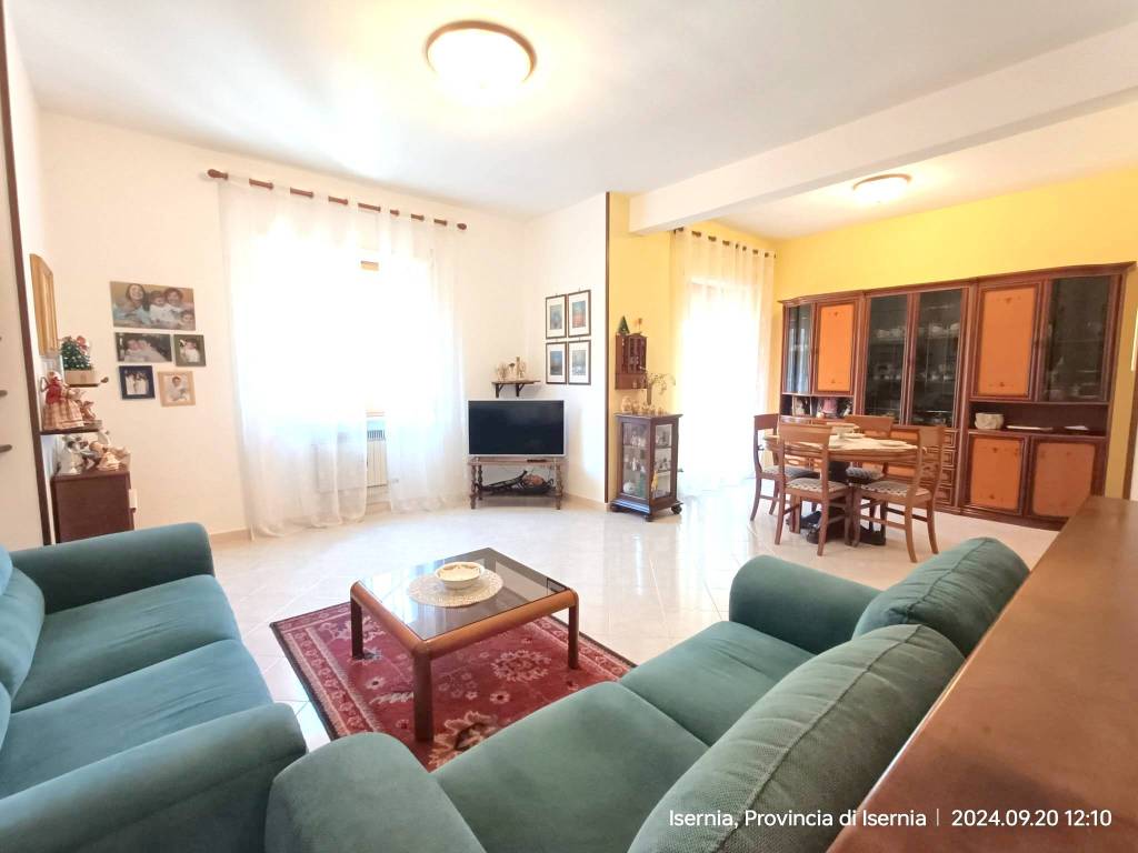 Appartamento a Isernia in Viale Gabriele Veneziale, 115 - Foto 2