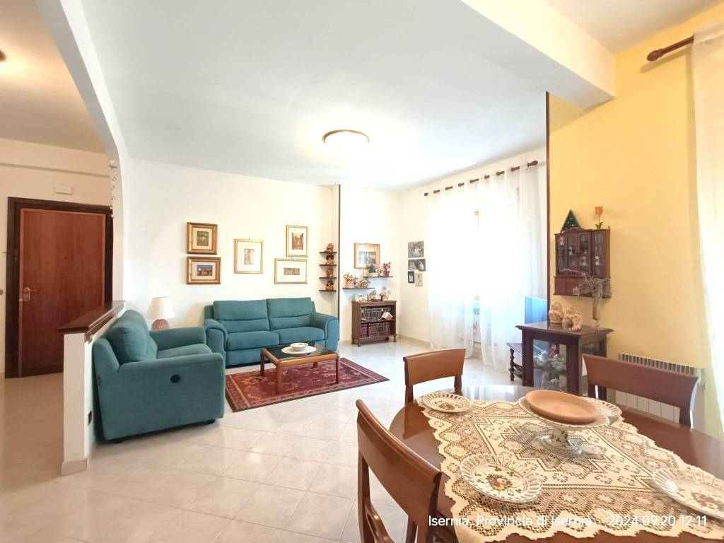 Appartamento a Isernia in Viale Gabriele Veneziale, 115 - Foto 3