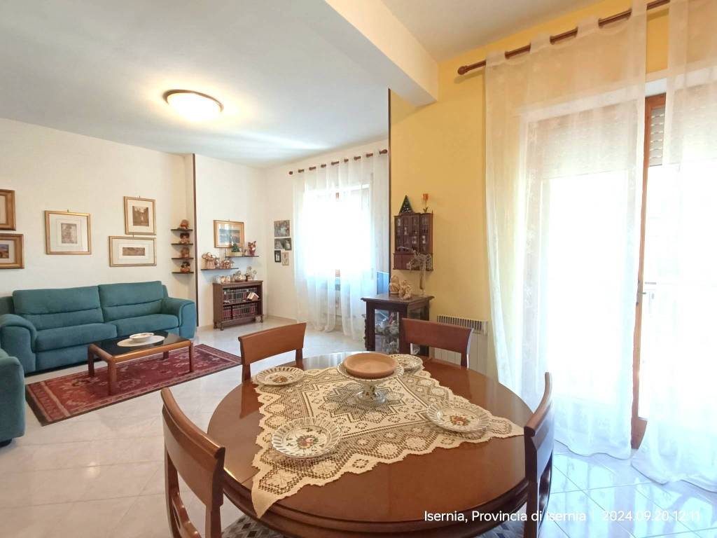 Appartamento a Isernia in Viale Gabriele Veneziale, 115 - Foto 4