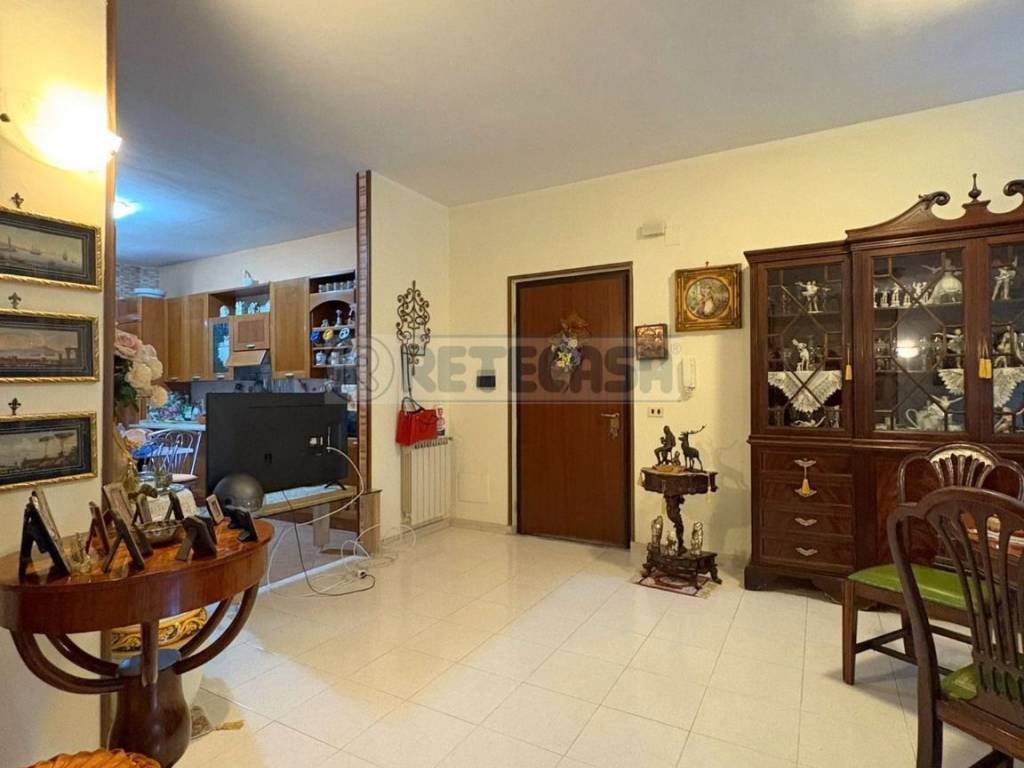 Appartamento a Marcianise in Via Francesco De Sanctis - Foto 2