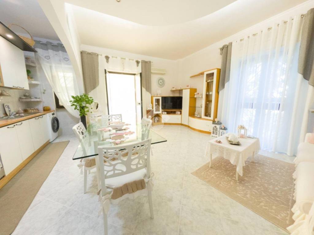 Appartamento a Manfredonia in Via giuseppe di vittorio, 225 - Foto 2