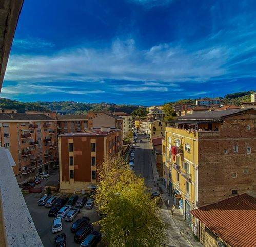 Appartamento a Cosenza in Via Domenico Milelli - Foto 2