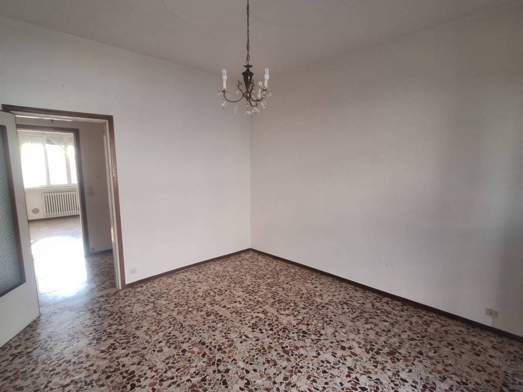 Appartamento a Pavia in Via Enrico Bottini - Foto 5