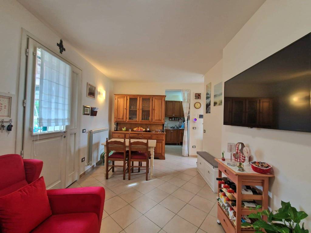 Casa indipendente a Serravalle pistoiese in Via Giacomo Matteotti, 13 - Foto 2