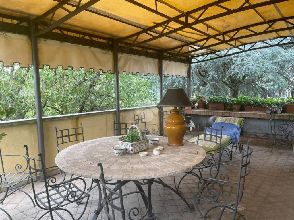 Villa a Cardano al campo in Via milano, 16 - Foto 5