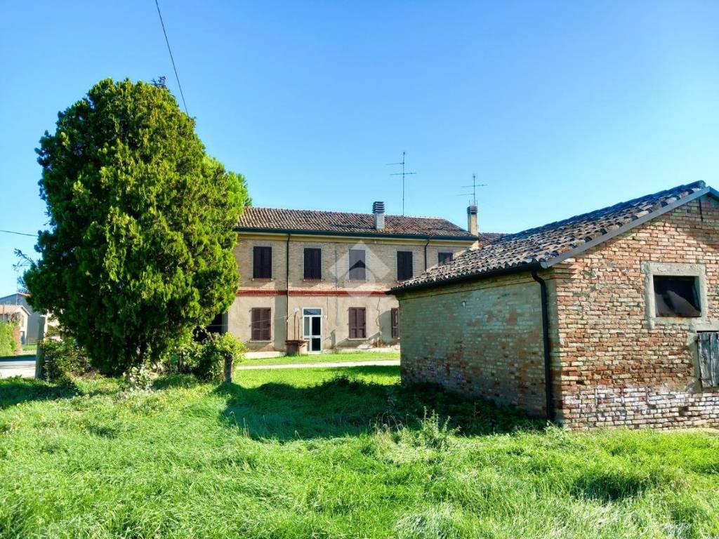 Casa indipendente a Bagnacavallo in Via Aguta, 24 - Foto 4