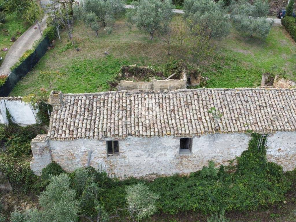 Rustico / casale a Roseto degli abruzzi in Contrada Padune, 15 - Foto 3