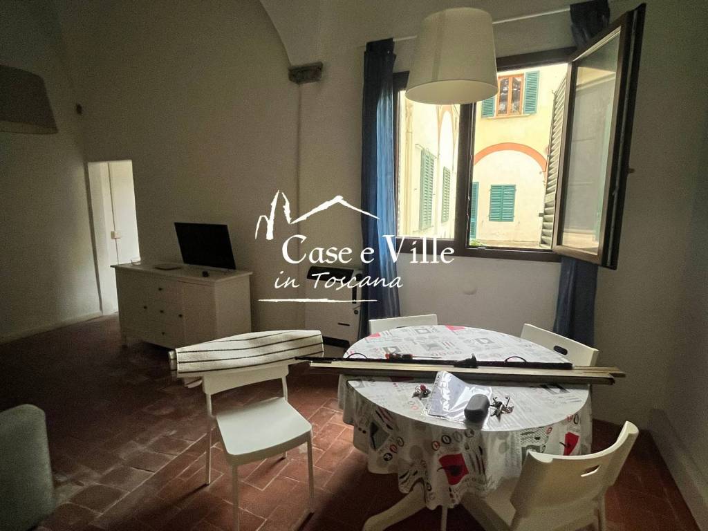 Appartamento a Prato in Via Armando Diaz, 28 - Foto 3