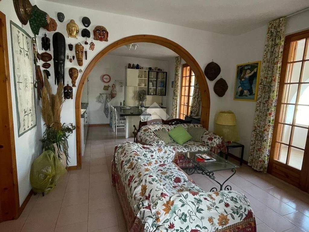 Casa indipendente a Taviano in Via riccione - Foto 4