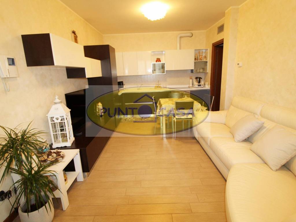 Appartamento a Massalengo in Piazza della Pace - Foto 4