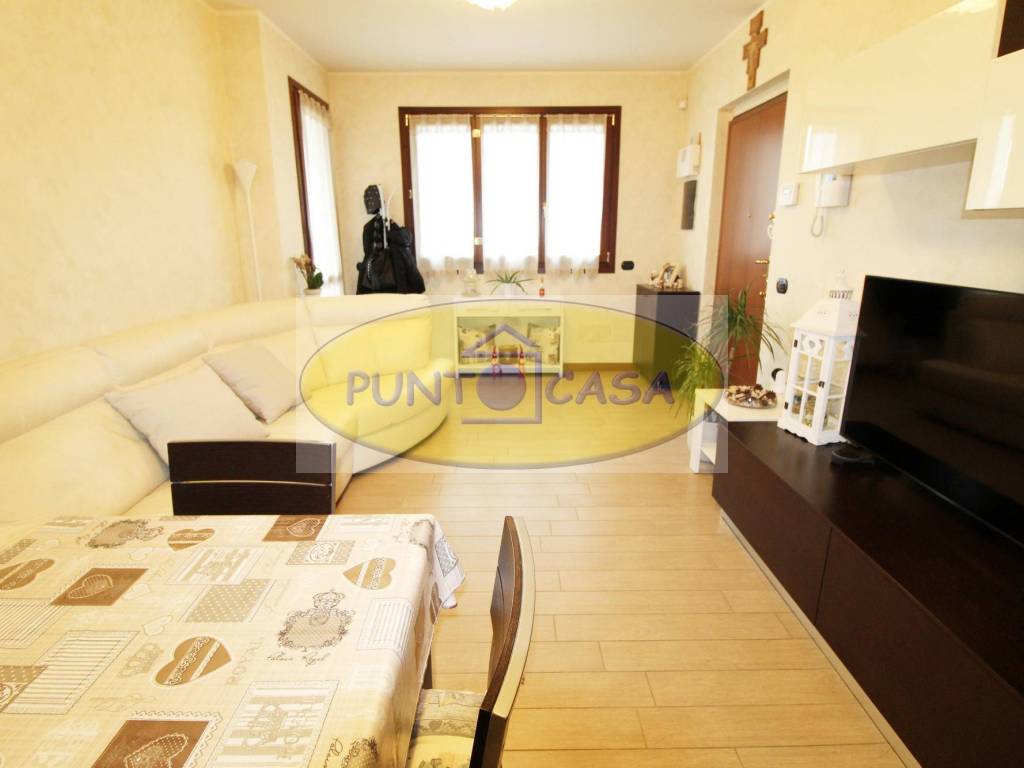 Appartamento a Massalengo in Piazza della Pace - Foto 5