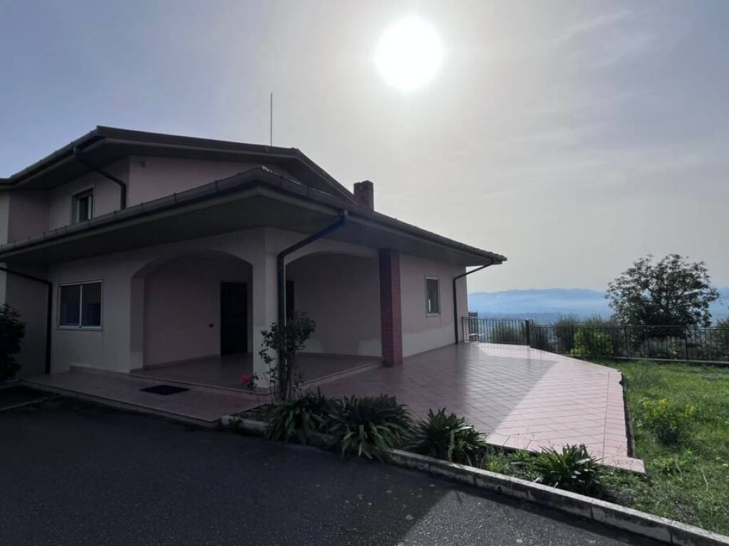 Villa a Benevento in Contrada Lammia - Foto 3