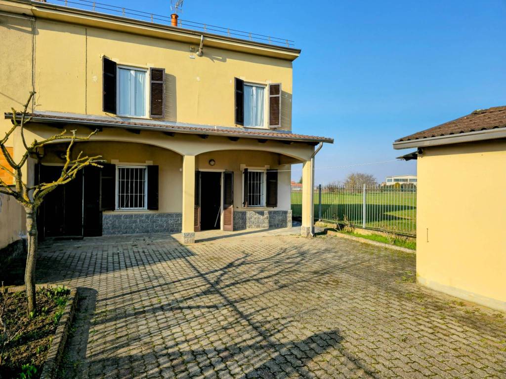 Casa indipendente a Alessandria in Strada Raggi, 20 - Foto 2