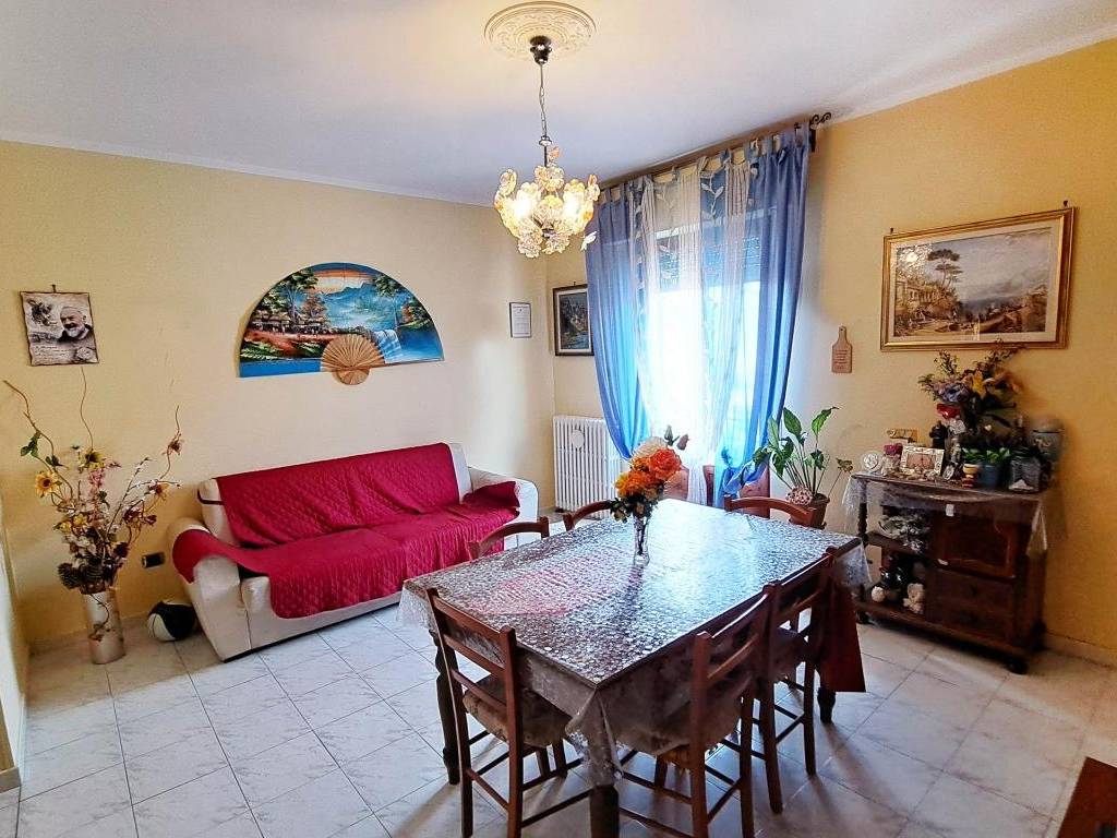 Appartamento a Loro ciuffenna in Via Cristoforo Colombo - Foto 3