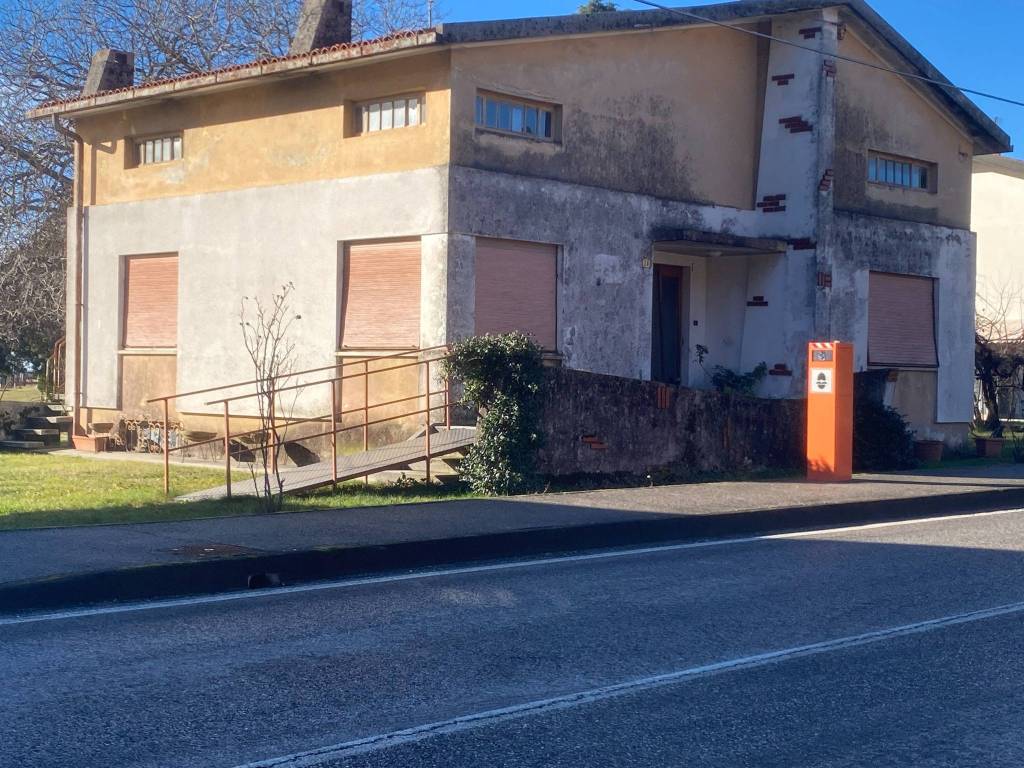 Villa a Cormons in Via Italia - Foto 2