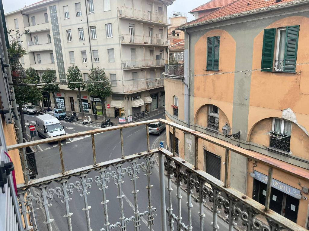 Appartamento a Albenga in Via Genova - Foto 4