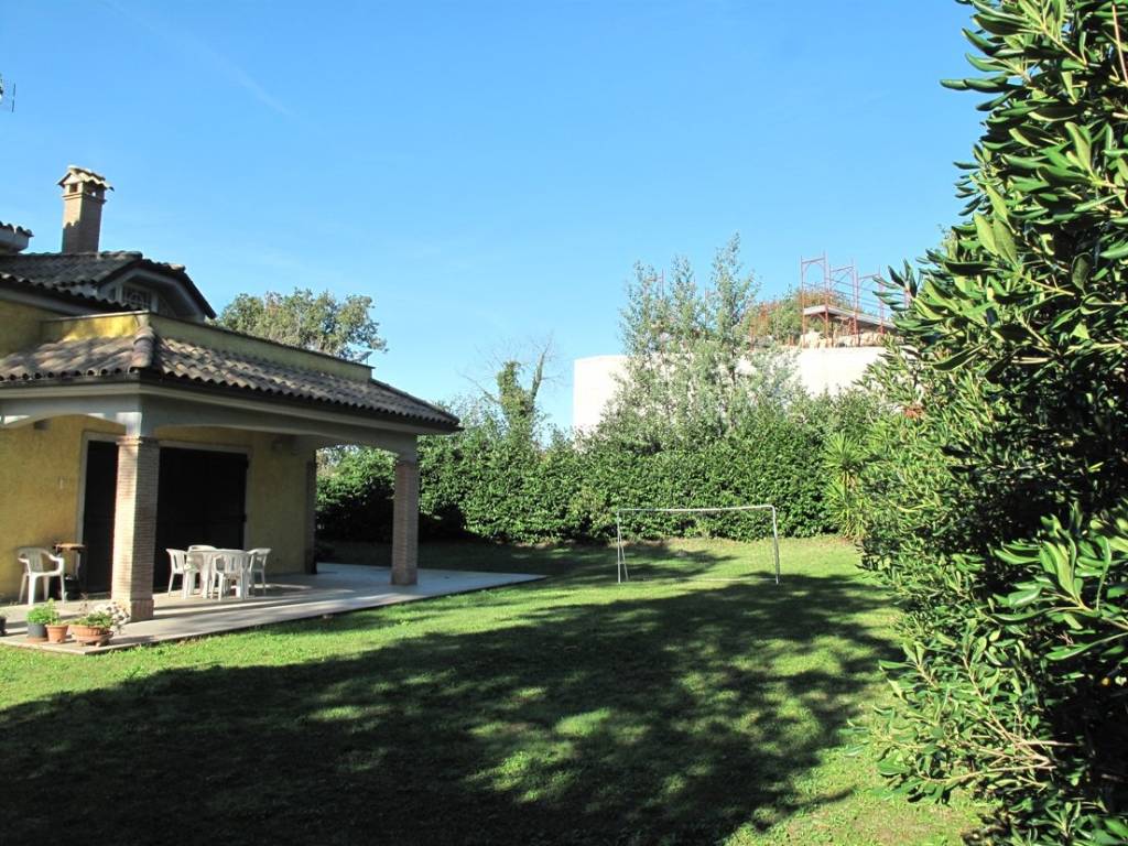 Villa a Sacrofano in Via New Star, 4 - Foto 3