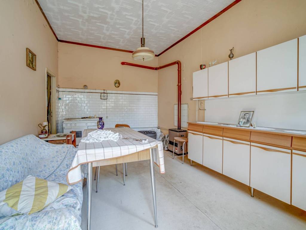 Casa indipendente a Borgomanero in Via Giuseppe Verdi, 51 - Foto 5