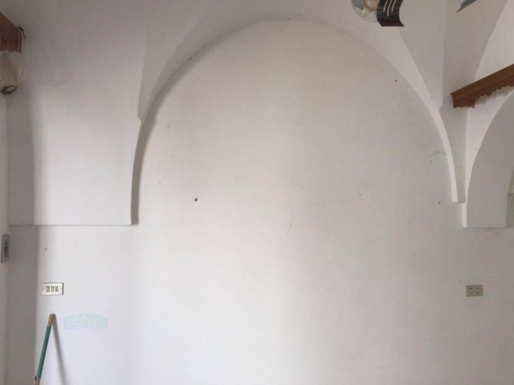 Casa indipendente a Ceglie messapica in Via Caracciolo - Foto 5