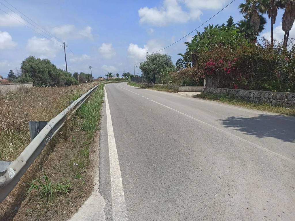 Terreno a Siracusa in Benanti Tivoli S.N.C. - Foto 3