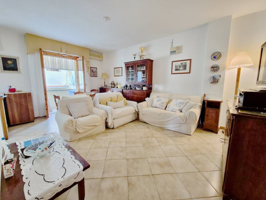 Appartamento a Castagneto carducci in Via delle Lungagnole - Foto 5